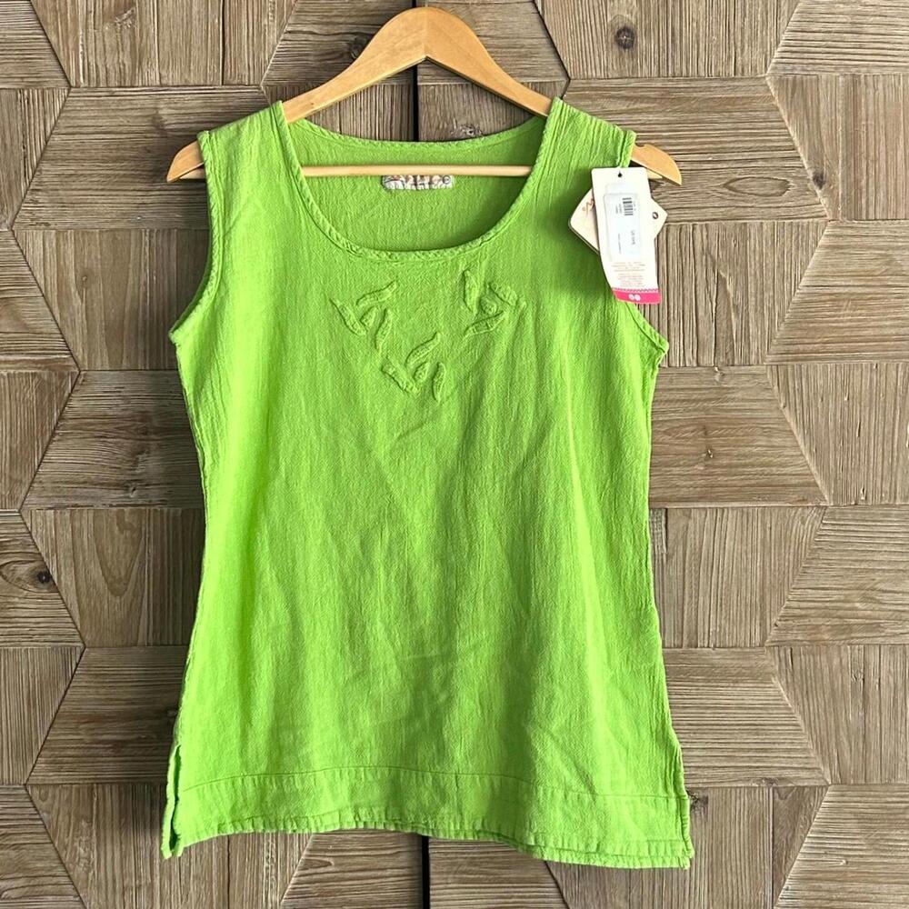 NWT Manta Del Lago Top Size Small Green Embroidered Casual Boho